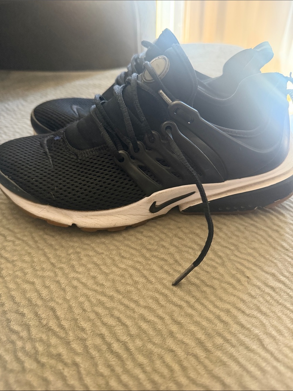 Nike women Black and White Athletic Sneakers